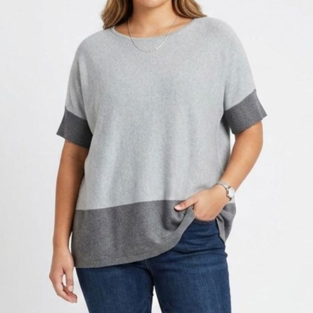 Ann Taylor Colorblock Sweater Top  Boxy Size Medium Gray Oversized Dolman Sleeve